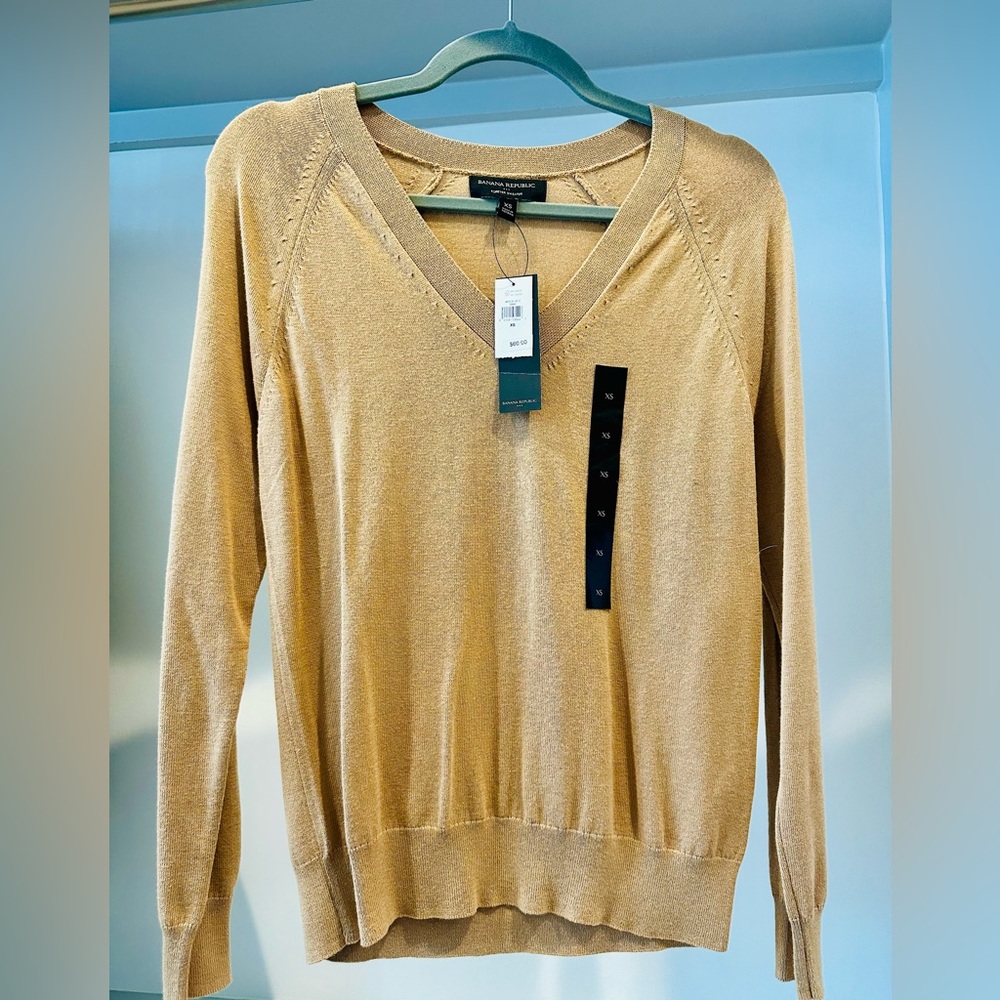 NWT Banana Republic Forever Sweater